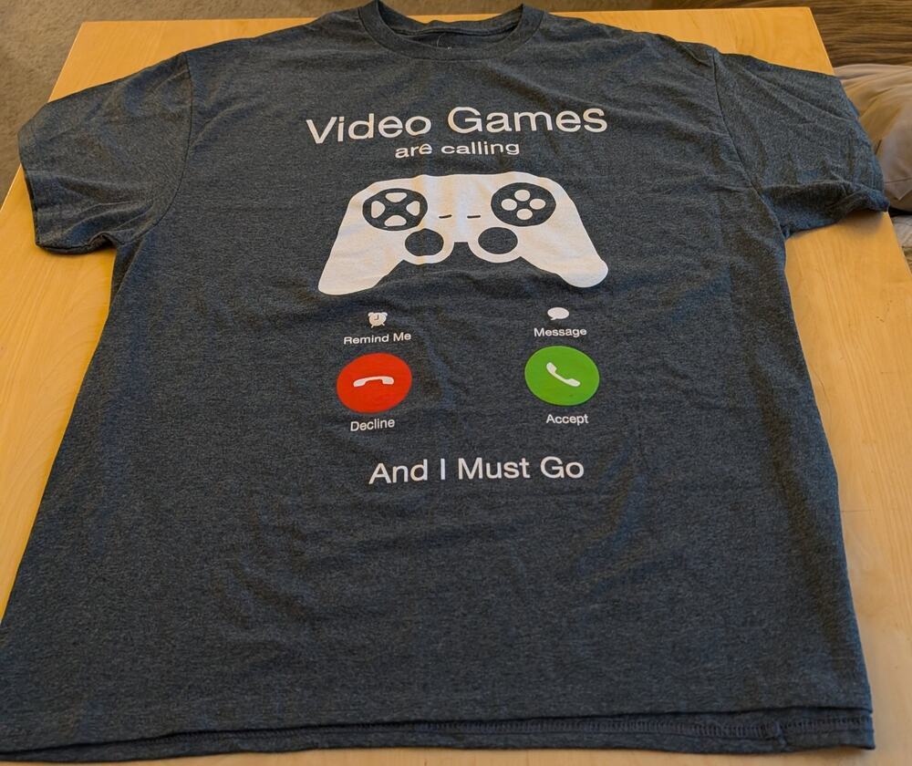🧨NWT Mens XL Tee